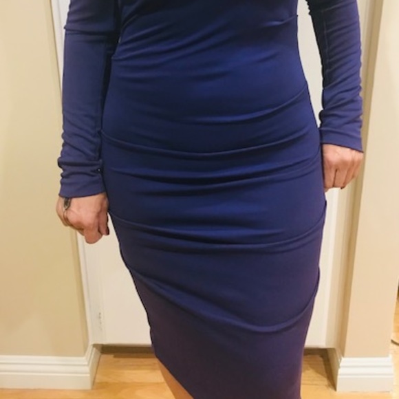 NWT Nicole Miller Long Sleeves Ruched Dress - SM - Picture 3 of 7